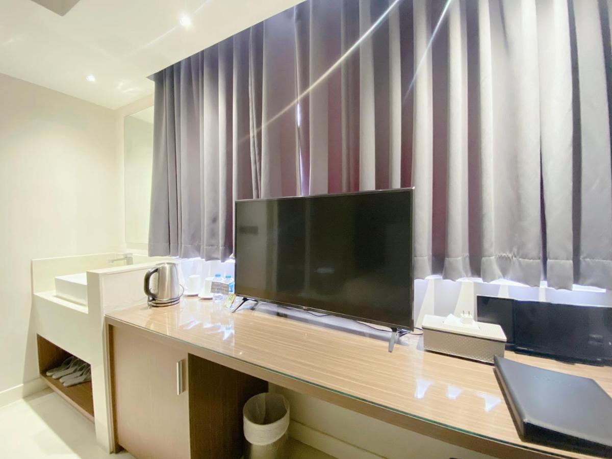 The Luxe Hotel Хошимин Экстерьер фото