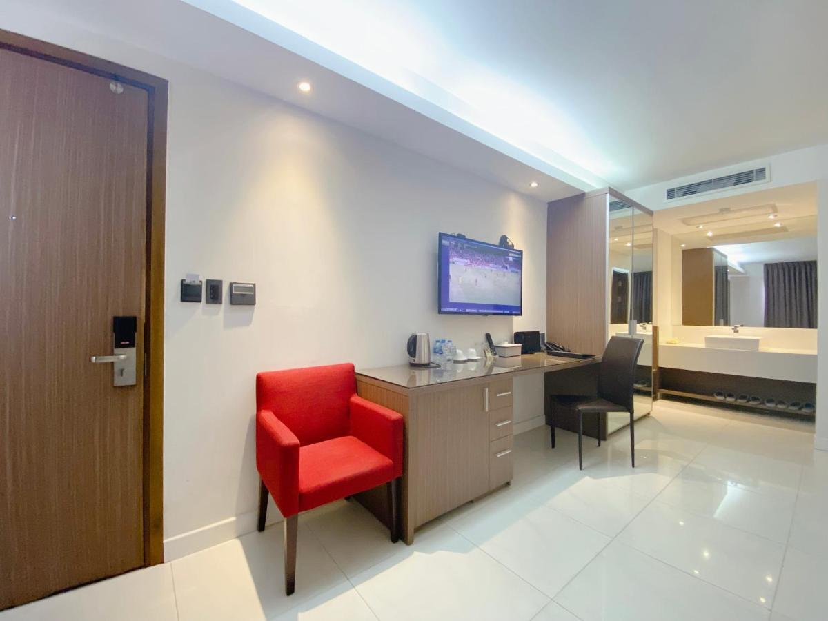 The Luxe Hotel Хошимин Экстерьер фото